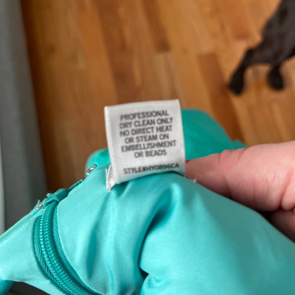 Cache gown - Picture 5 of 6